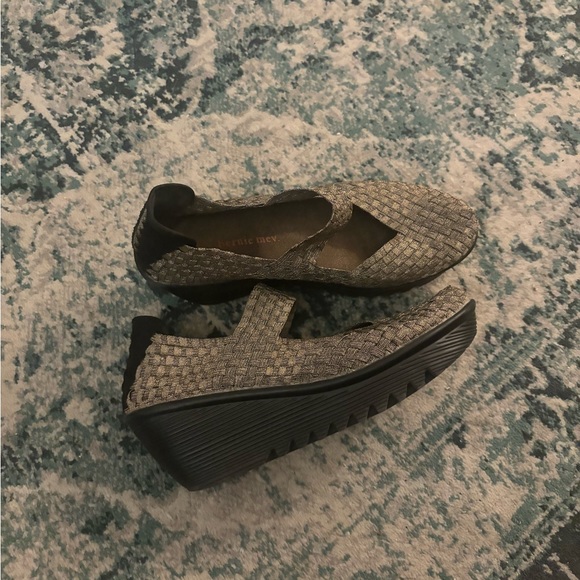 Bronze Bernie Mev Women's, Lulia Slip-On size 40 / 9. Excellent condition - Picture 1 of 3